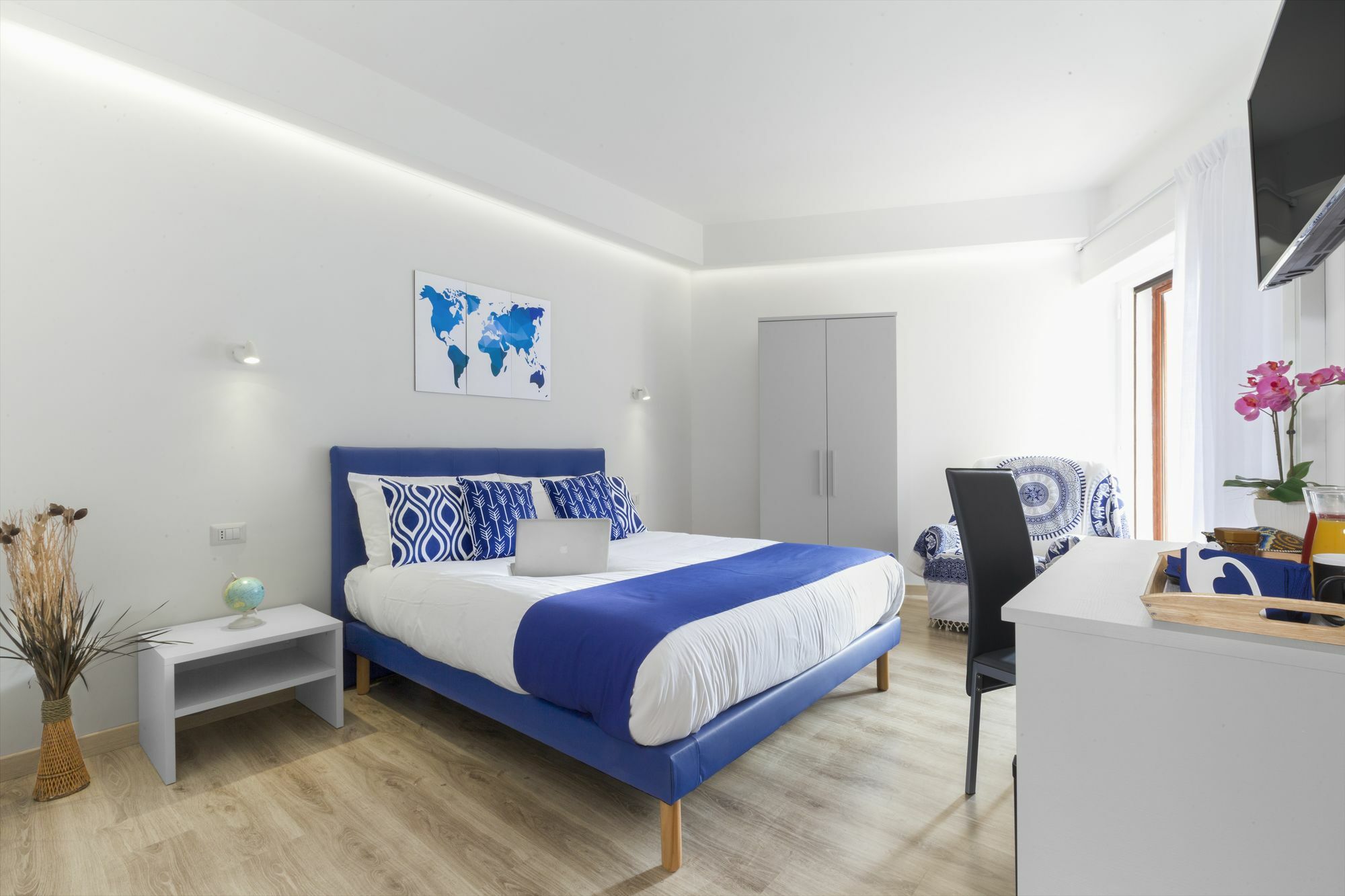 Sirocco Suites Сант'Агнело Екстериор снимка
